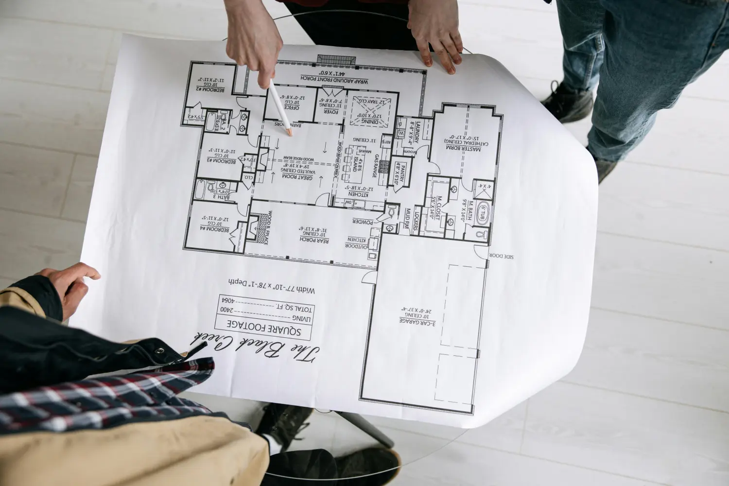Sally Brandt Immobilien – Immobilienkonzepte – ein mannhafter Hausplan